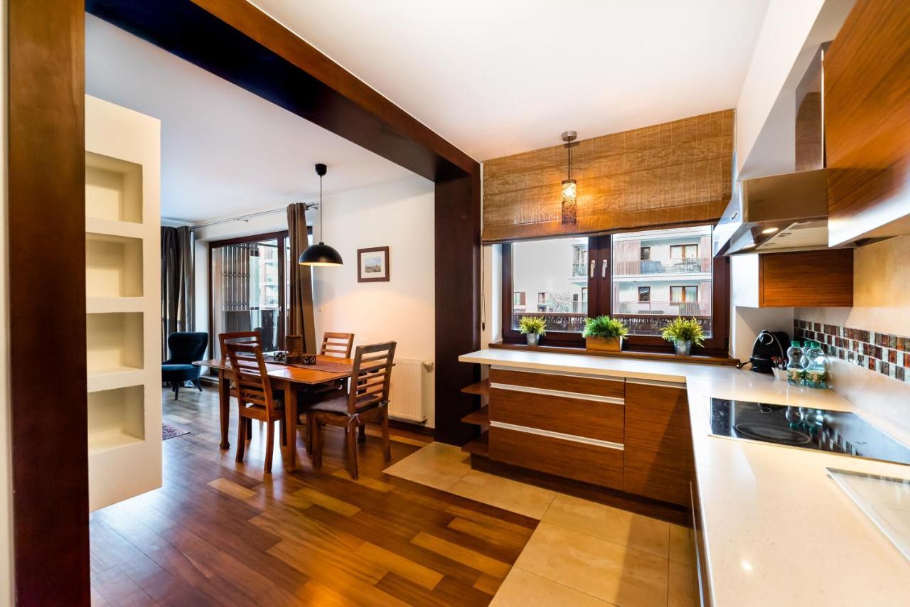 Bemowo Green Wood Apartment 바르샤바 외부 사진